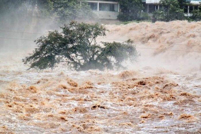 Bəzi çaylarda sel davam edir -VİDEO