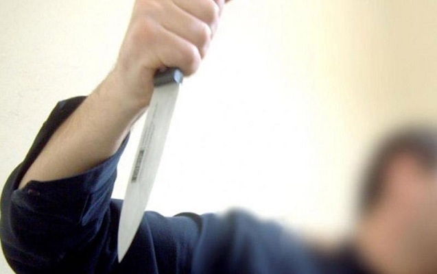 Bərdədə kişi boşanmaq istəyən arvadını bazarda yaxaladı və...