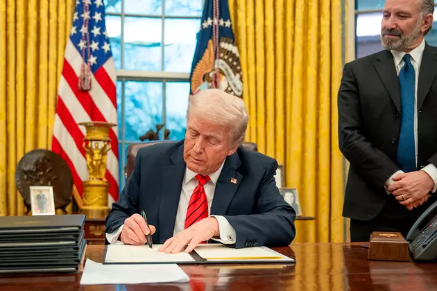 Tramp İranla atəşkəsin müddətini uzatdı