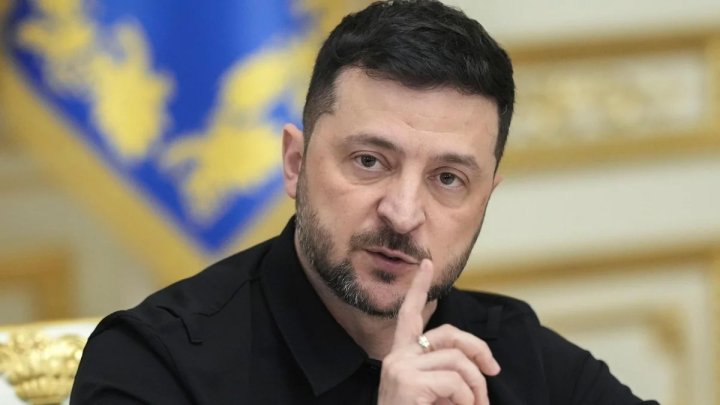 Zelenski: Rusiya Ukrayna tərəfindən elan edilən atəşkəsi pozdu –