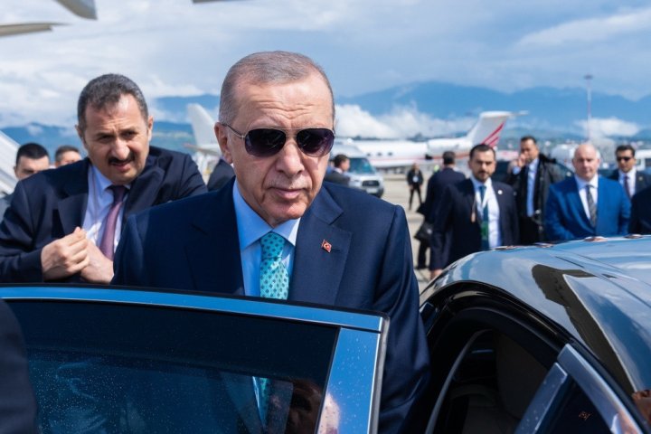 Erməni düyməsini kim basır: