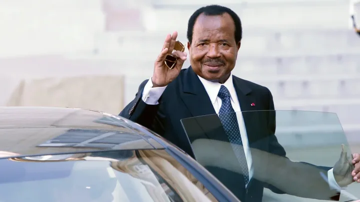 Kamerun Prezidenti iki aydır ölkəyə qayıtmır
