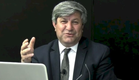 ƏVƏZ ZEYNALLI DÜNYASINI DƏYİŞDİ